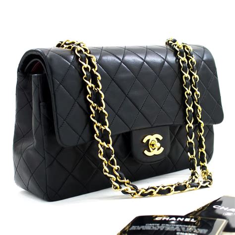 borsa a spalla modello barchetta chanel|Chanel borse italia.